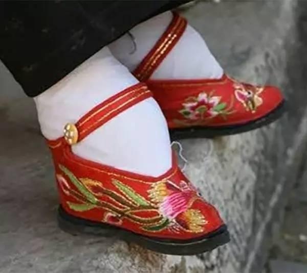 古代男女新婚新娘不"落红",会是什么下场?