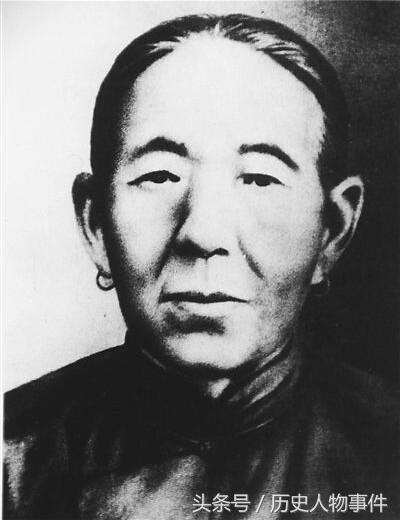 21岁时嫁与献县(河北沧州献县)东辛庄贫苦农民马永常为妻,共生四子